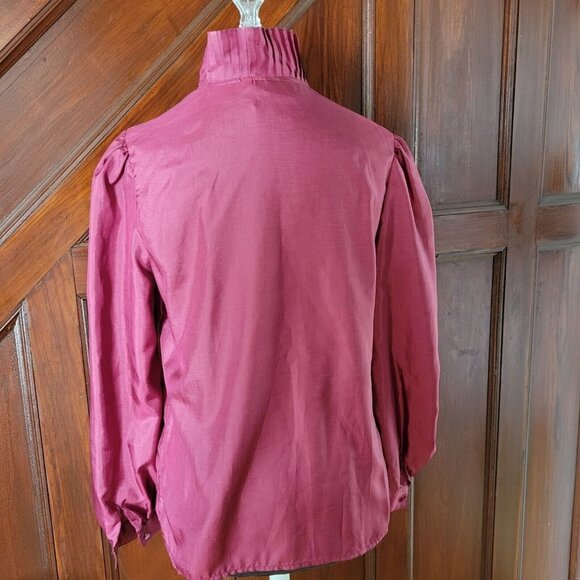 Vintage JH Collectibles Red Button Front Blouse High Neck Ruffle Women's Size 10 - Picture 4 of 8
